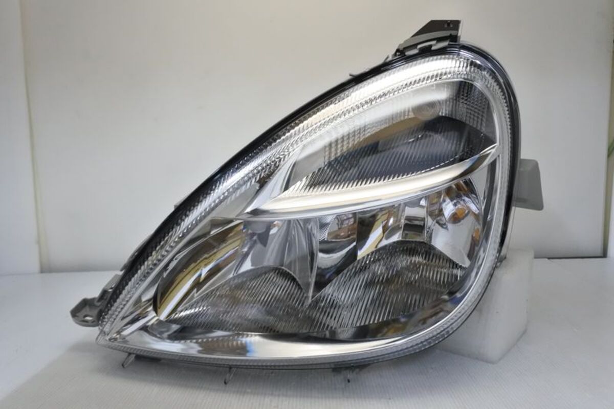2002-2004 W168 原廠型晶鑽 大燈