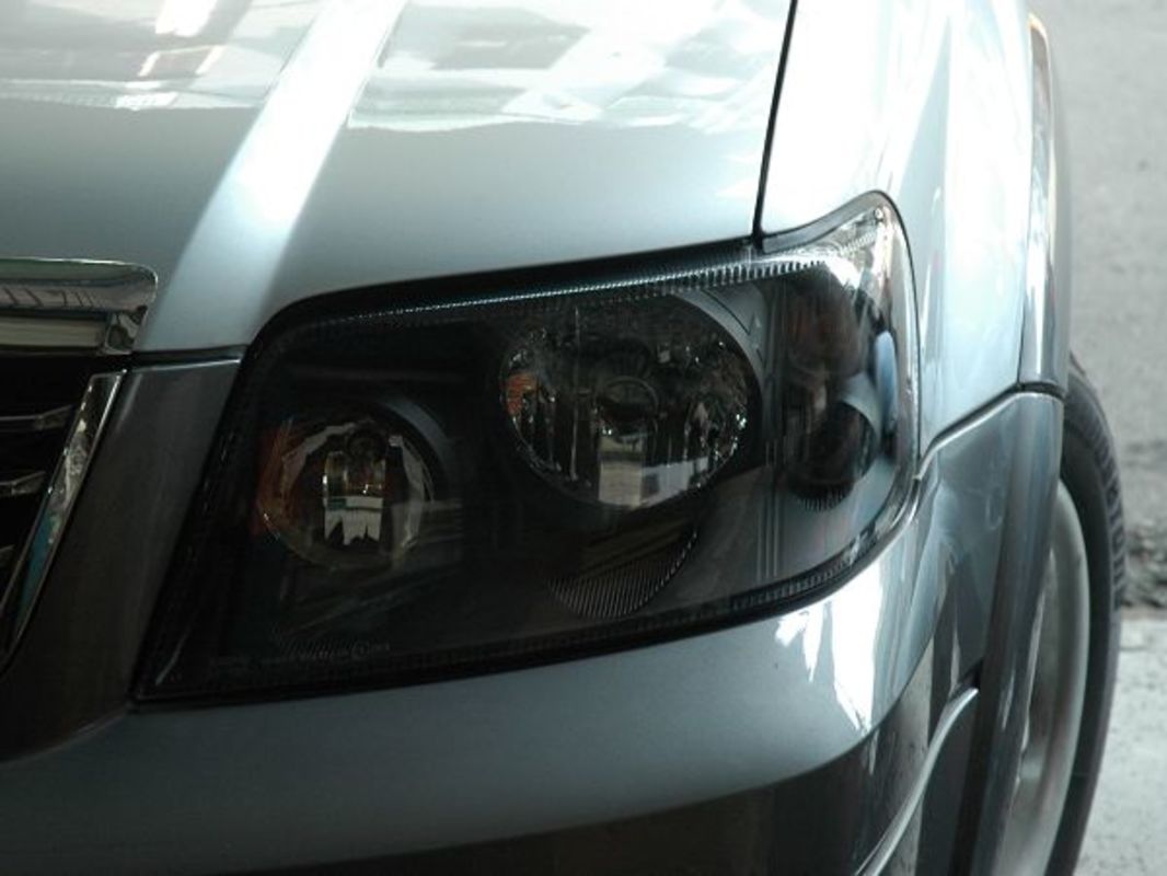 2004-2007 ESCAPE 黑框大燈 (9006 停產)
