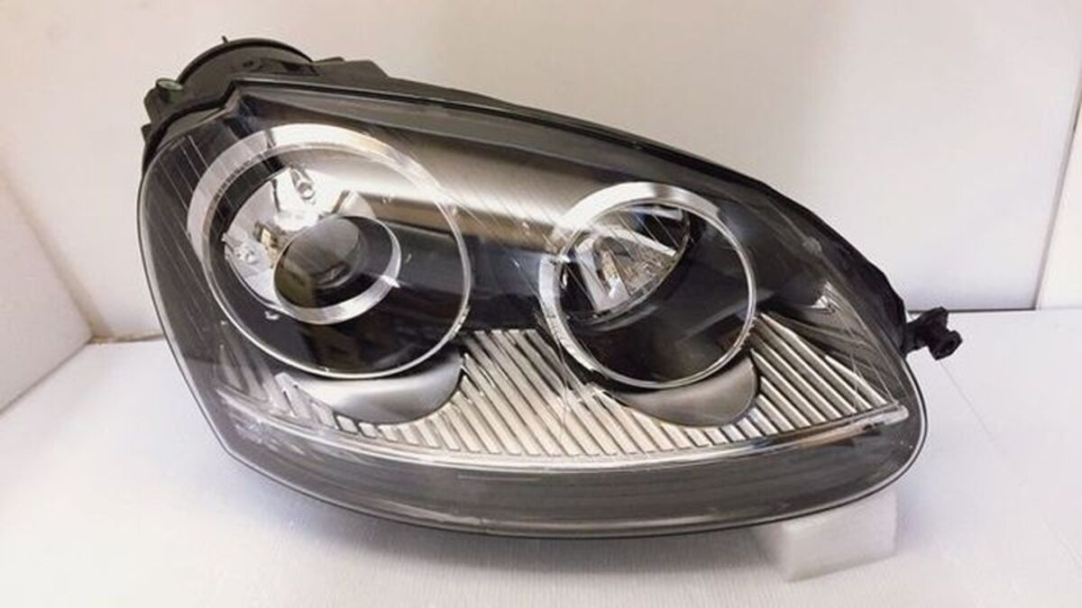 2004/05-2009/07 GOLF 5 電鍍黑框魚眼 大燈 鹵素版本 (缺貨)