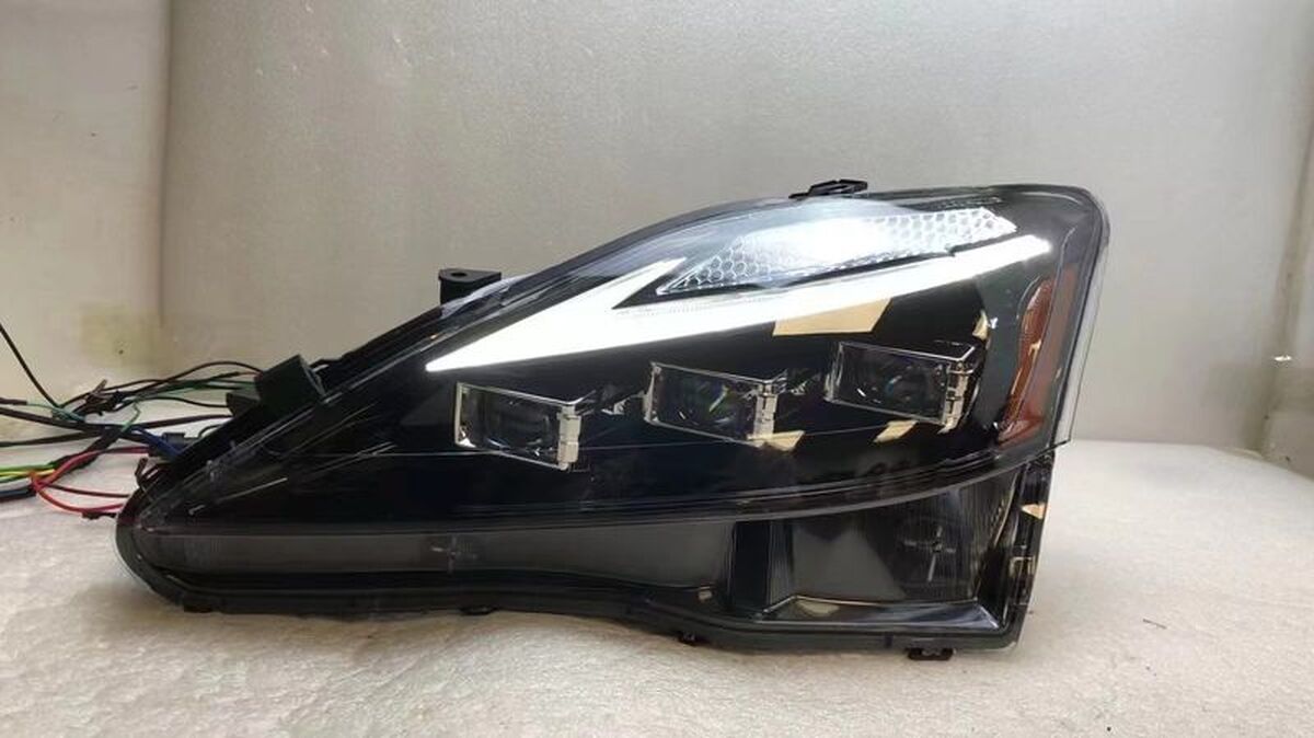 2005/11-2013 IS250 IS350 升級LEXUS款 LED雙色上勾型 LED三魚眼 大燈 序列式方向燈