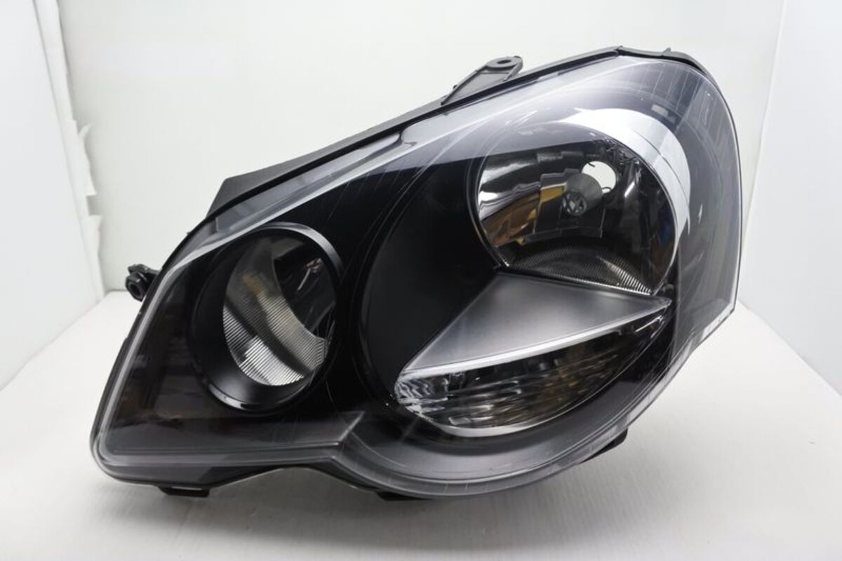 2005/12-2010/04 POLO 原廠型黑框 大燈 鹵素燈泡