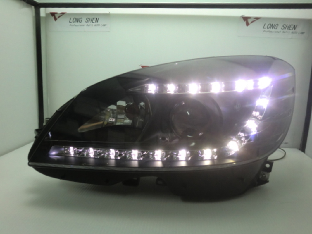 2007-2011/03 W204 LED大C式樣 黑框魚眼 大燈 有分鹵素版本和原車HID版本