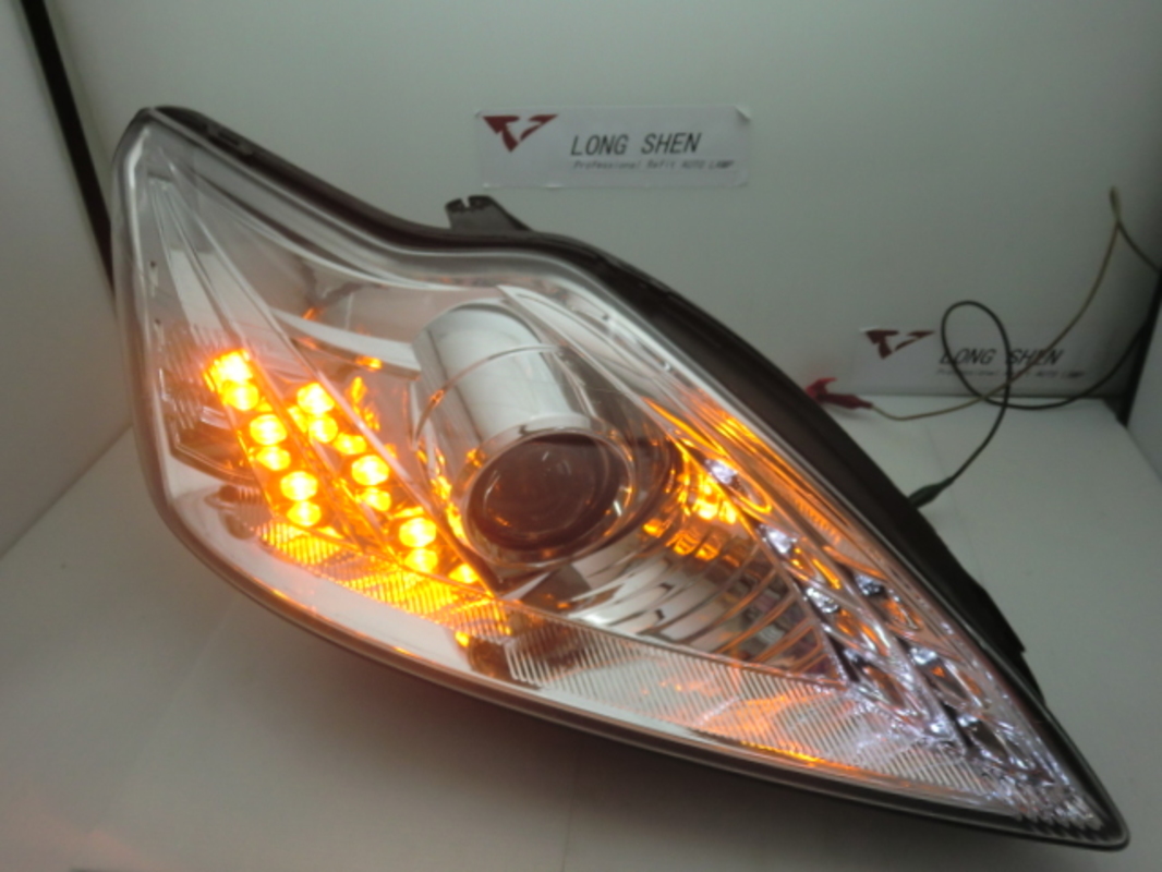 2008/12-2012/11 FOCUS MK2.5 晶鑽魚眼大燈 LED方向燈 (停產)