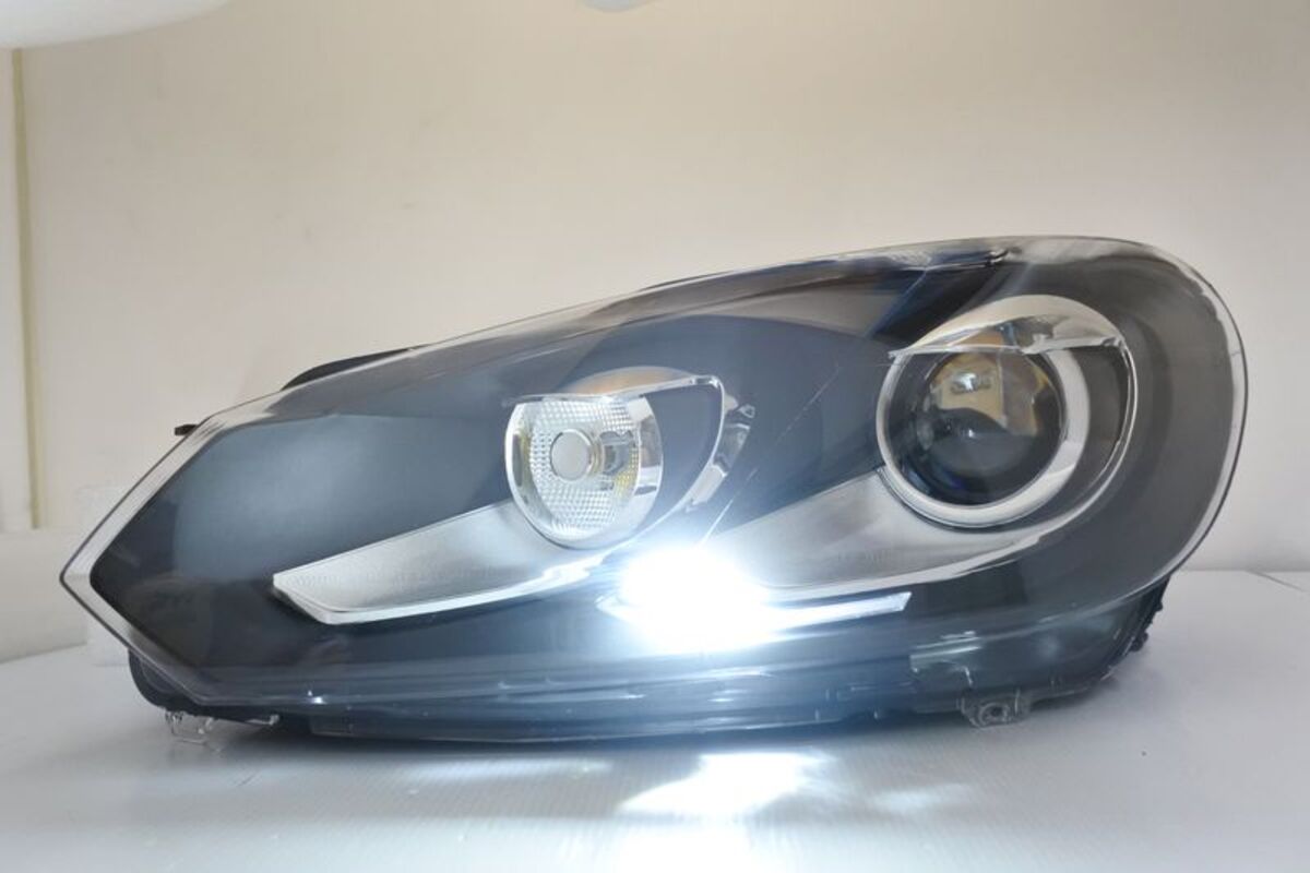 2009/08-2013/06 GOLF 6 R20樣式 黑框魚眼 大燈 鹵素燈泡版本