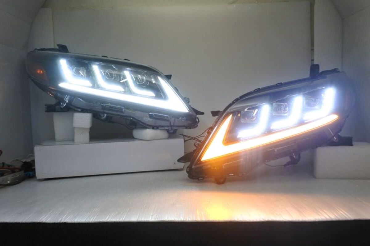 2011-2014 SIENNA 三眼黑框魚眼 大燈 內建模組LED 序列式方向燈