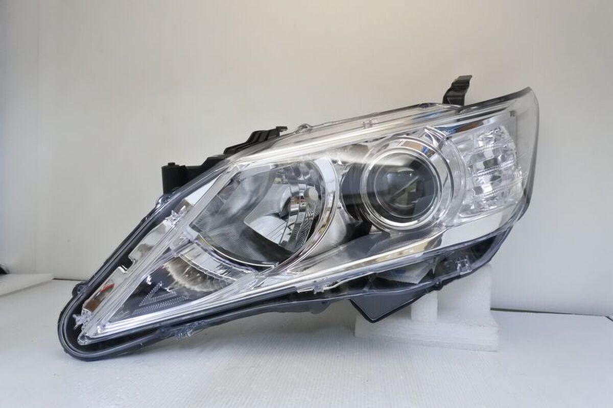 2012-2014 CAMRY 7代 原廠型魚眼 大燈 附電調馬達 HID空件 移植原車的HID燈泡和安定器