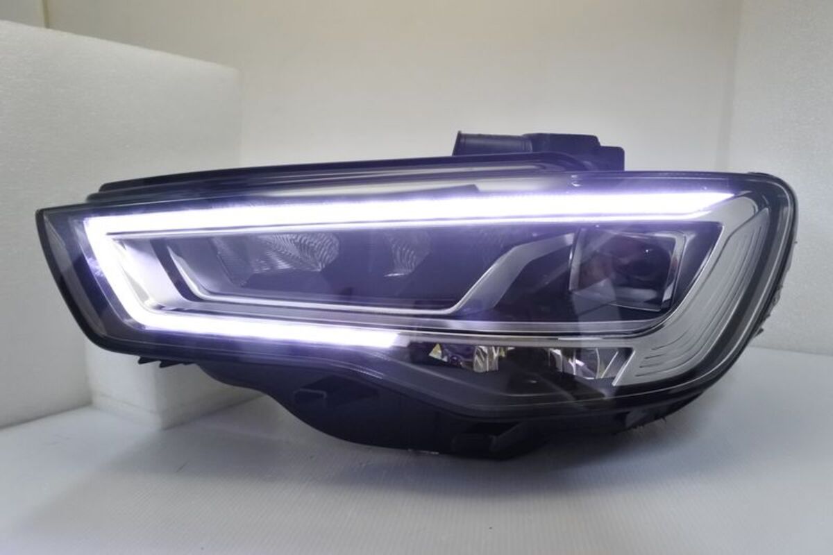 2013-2016 A3 8V 升級後期高階 黑框魚眼 大燈 (內建模組LED)
