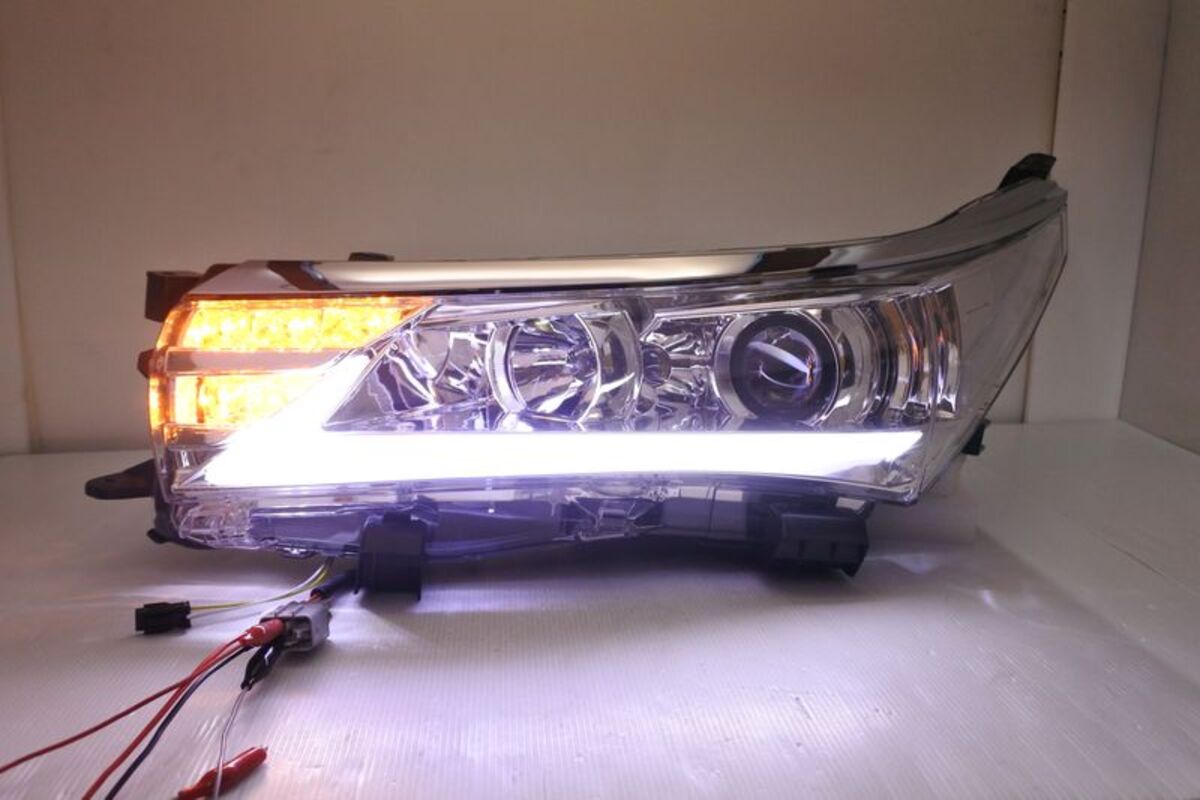2013/11-2016/10 ALTIS 升級LEXUS款式 LED光柱 晶鑽魚眼大燈 (缺貨)