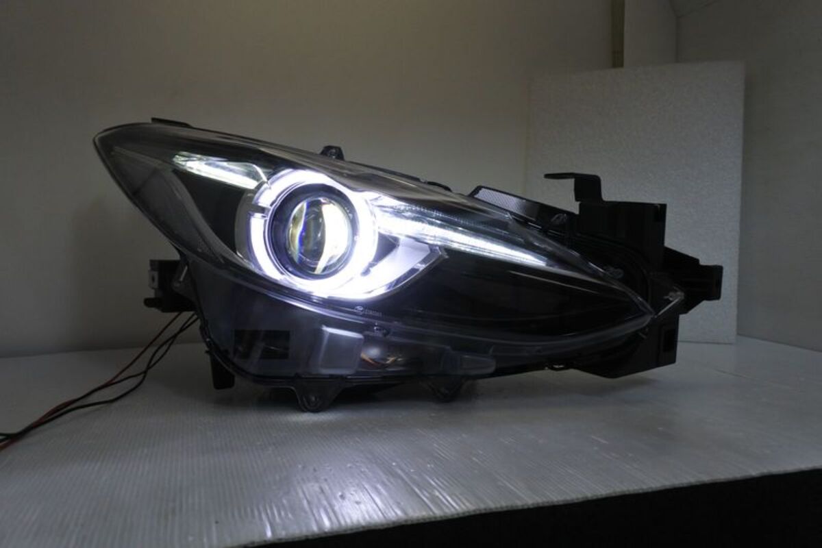 2015-2016/08 MAZDA 3 原廠型黑框魚眼 大燈 (HID空件.沿用原車的HID燈管和安定器)