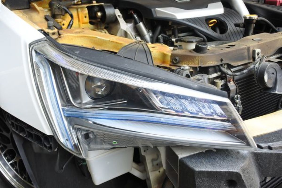 2015/11-2020 納智捷 S5 ECO Hyper / GT 正廠魚眼 大燈