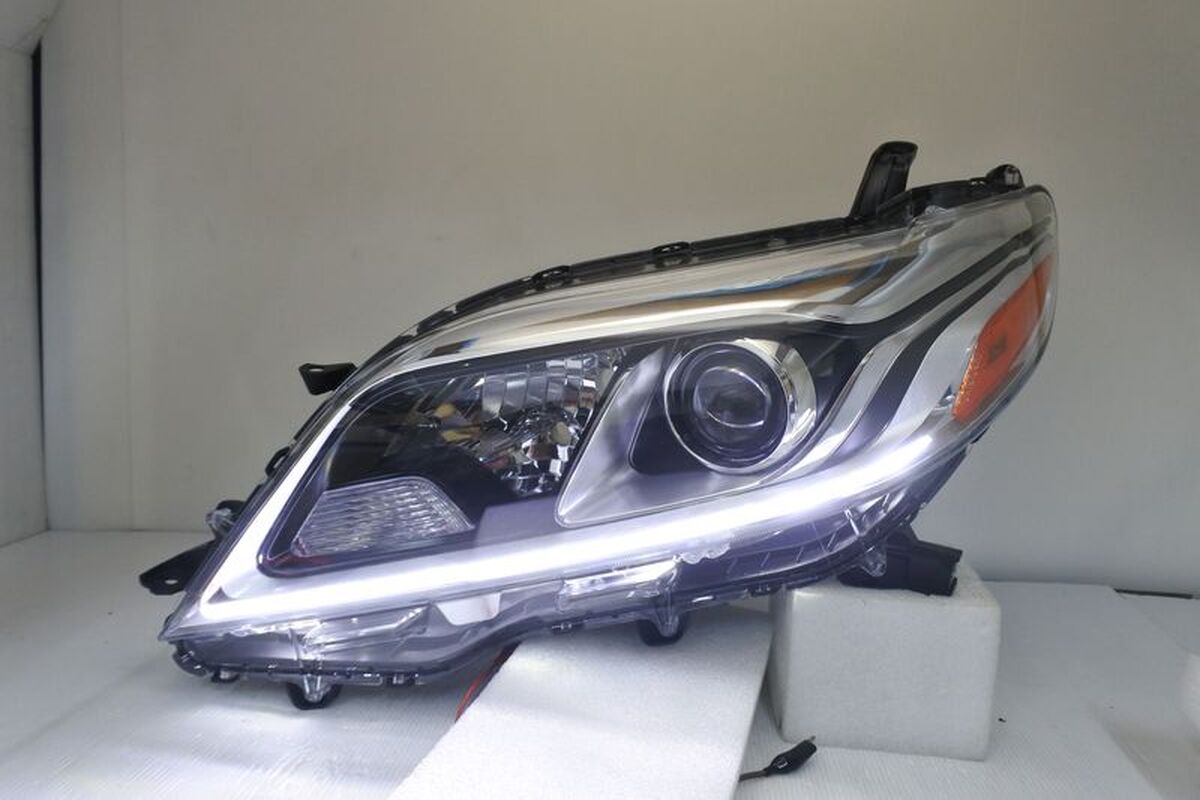 2015-2020 SIENNA 原廠型晶鑽魚眼光條 大燈 HID空件 需要移植原車HID燈管和安定器