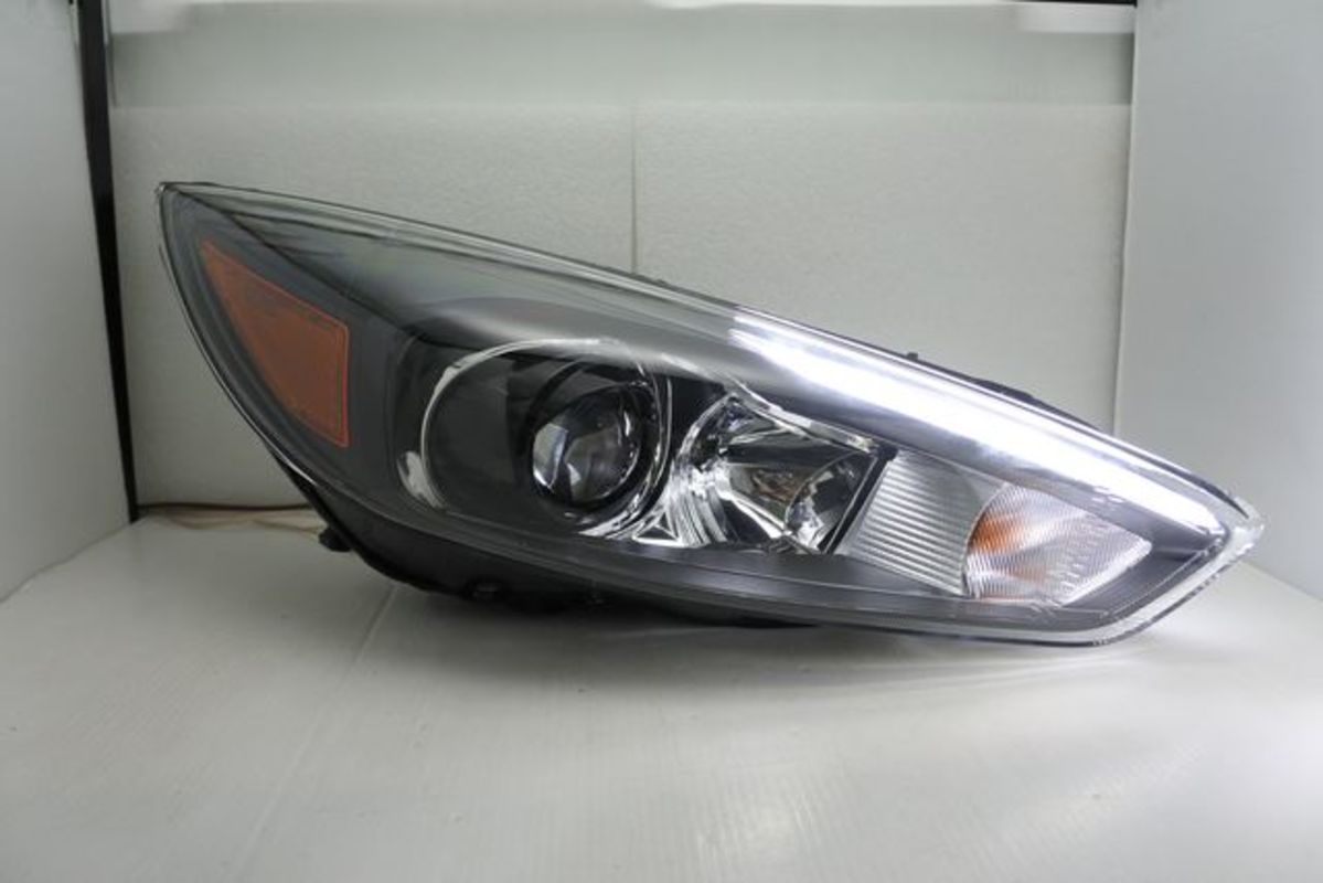 2015/11-2019/01 FOCUS MK3.5 低階改高階魚眼 大燈 黃反光片 適用原車鹵素版本