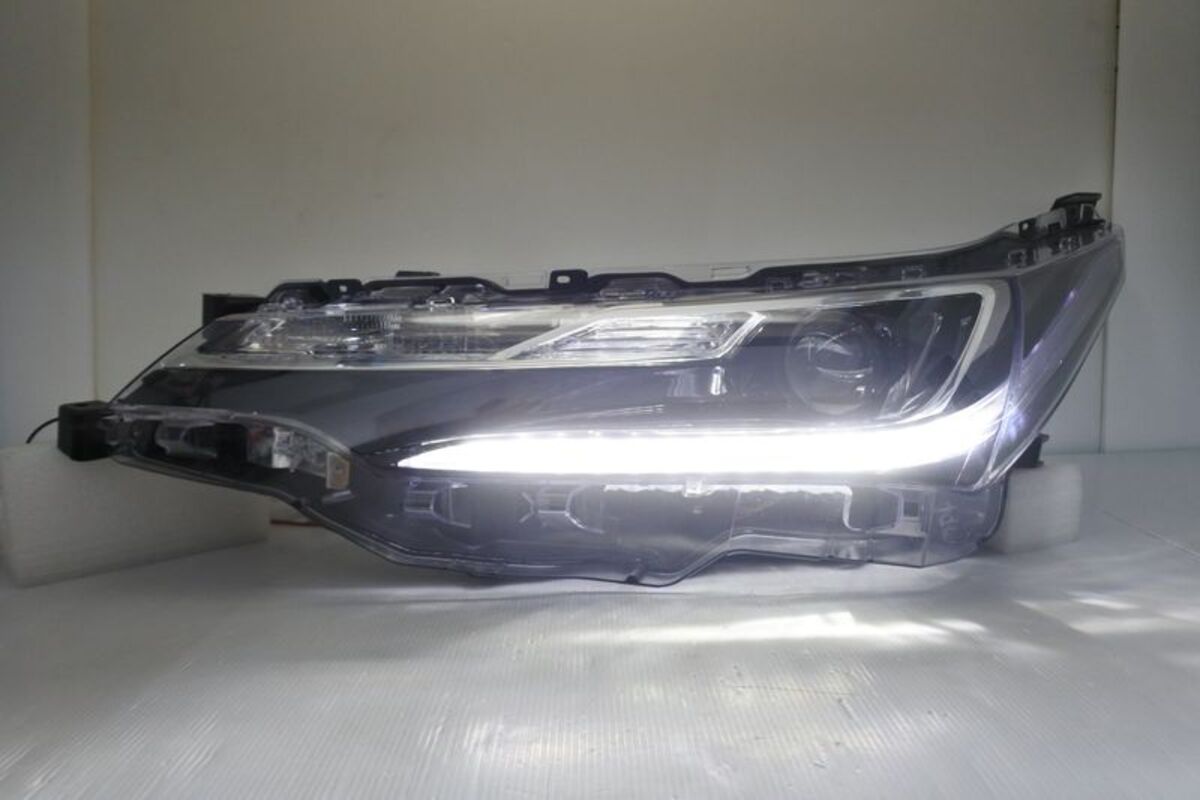 2016/11-2019/03 ALTIS 11.5代 LED高階版黑框 LED魚眼 大燈 