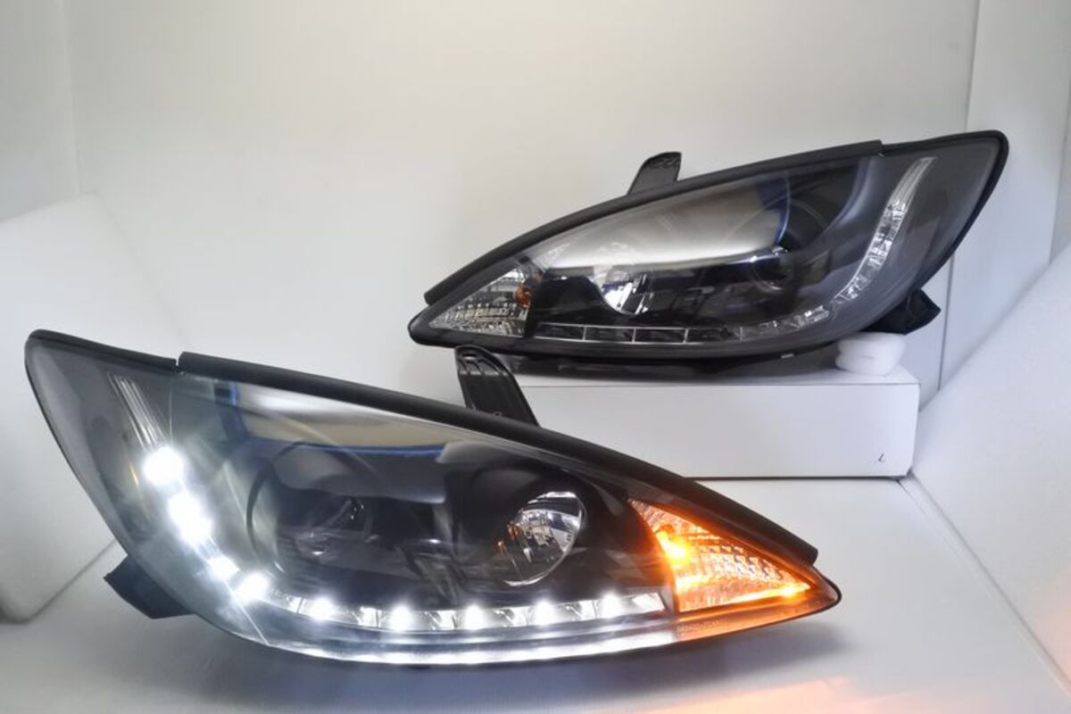 鉅巃車體 黑框魚眼R8大燈 此款大燈為12V 需要找電機自行修改