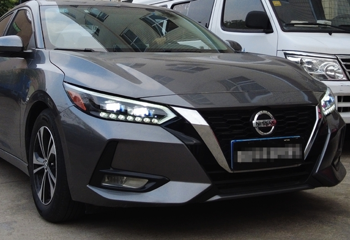 2020/10-2024/03 SENTRA B18 升級美規式樣 模組LED魚眼 大燈 LED方向燈