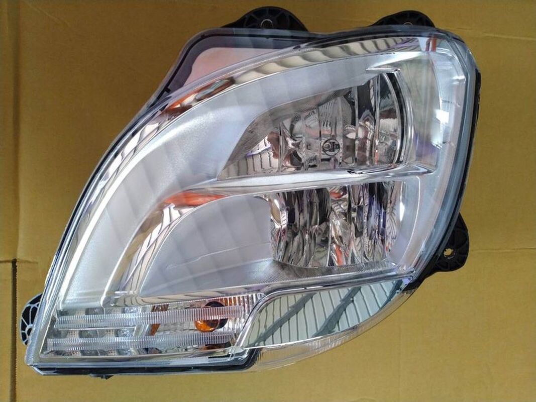 2021- DAF CL 原廠型大燈