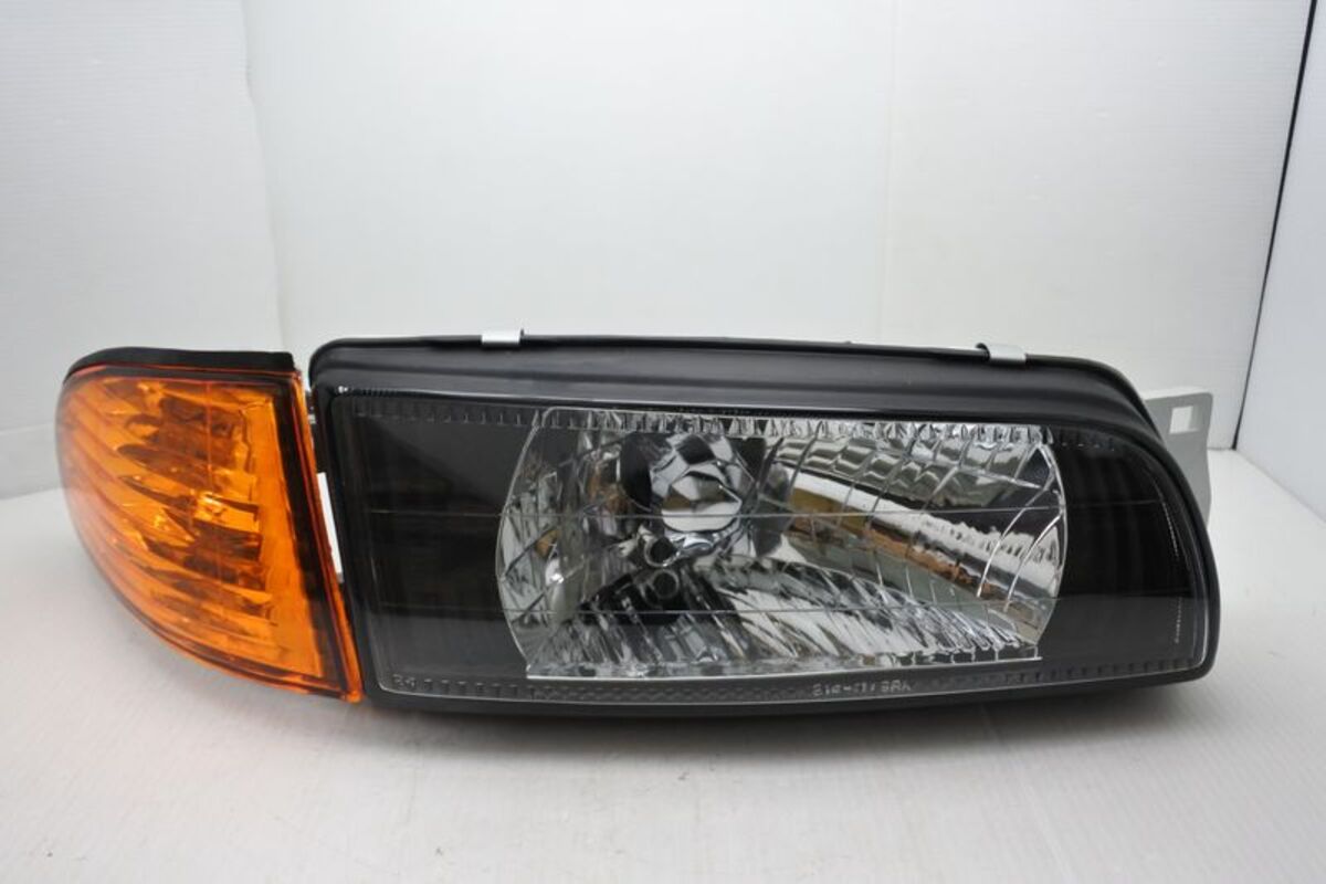 1993-1996/10 LANCER 玻璃黑框 大燈 全黃 角燈 (缺貨)