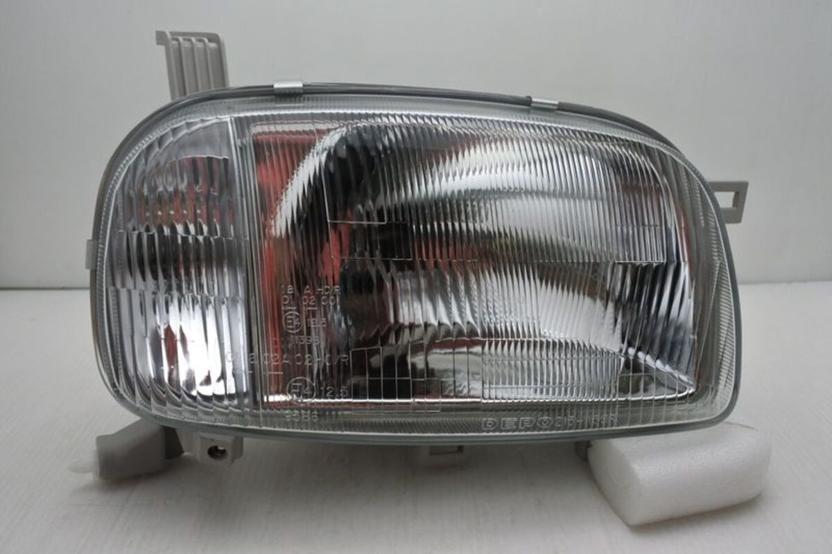 1993/06-1998 MARCH K11 原廠型 大燈