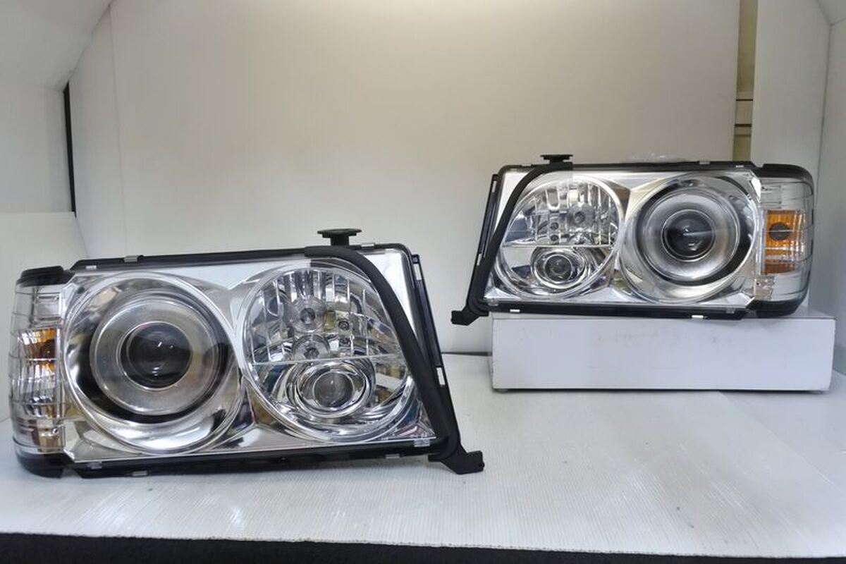 1993/07-1995 W124 晶鑽一體式魚眼 大燈