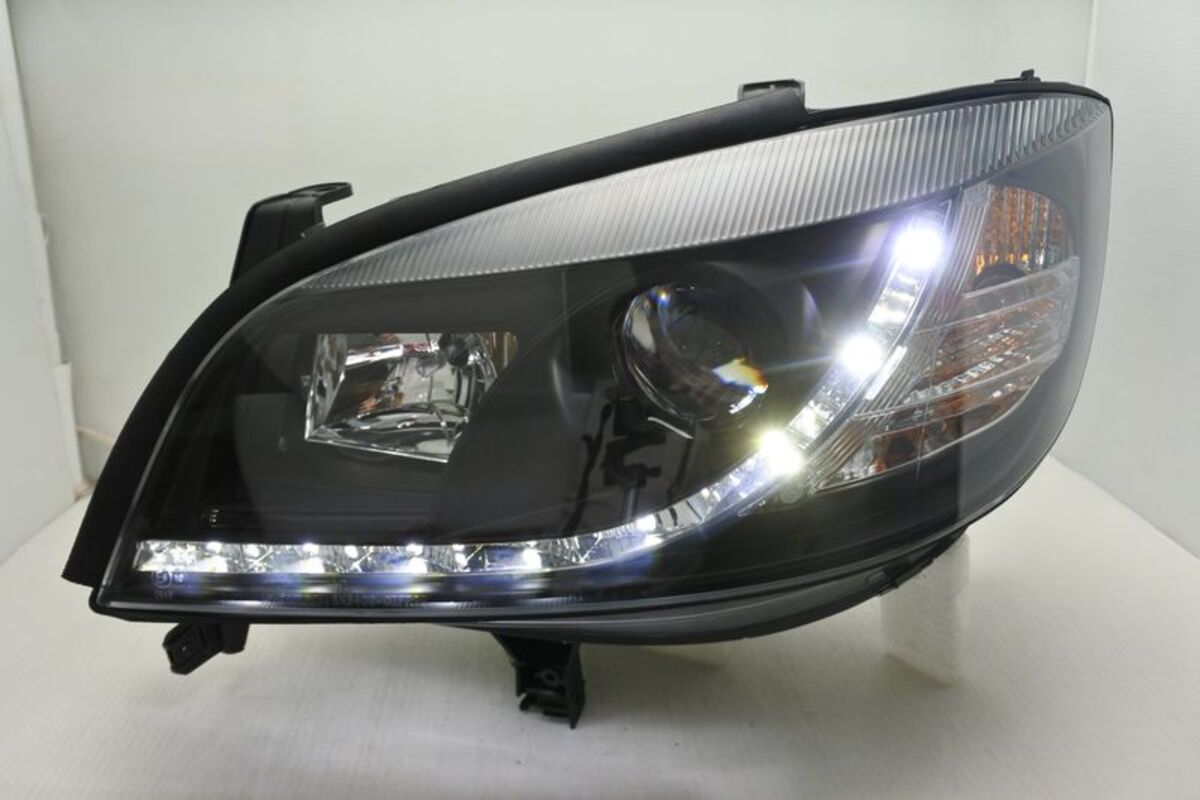 1999-2006/06 ZAFIRA 休旅車 R8黑框魚眼 大燈 (手調式 不支援原車電調功能)