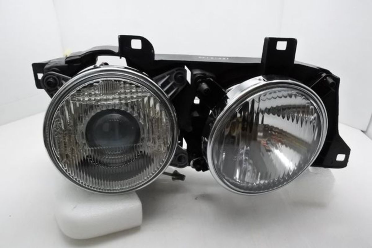 1988-1995 E34 原廠型 大燈 總成附座 (歐規)