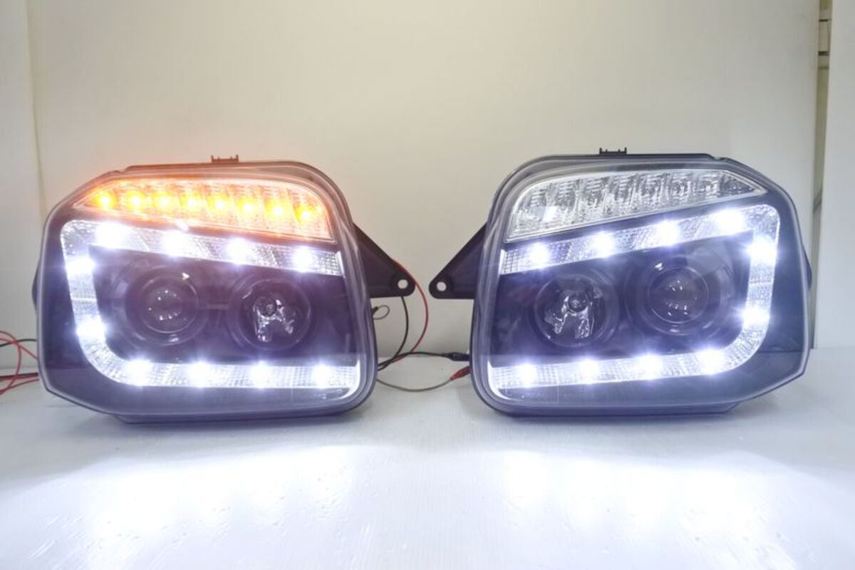 JIMNY 吉米 ㄈ型 黑框魚眼大燈(LED方向燈)