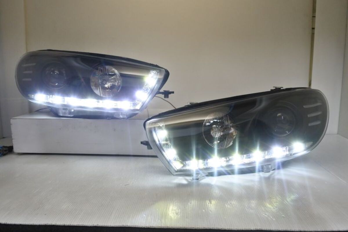 2009/05-2013 SCIROCCO 黑框R8魚眼 大燈 (有高低調整功能)