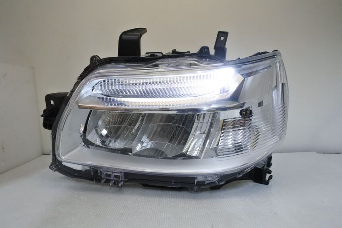 2022/02-豐田 TOWN ACE 原廠型LED 大燈