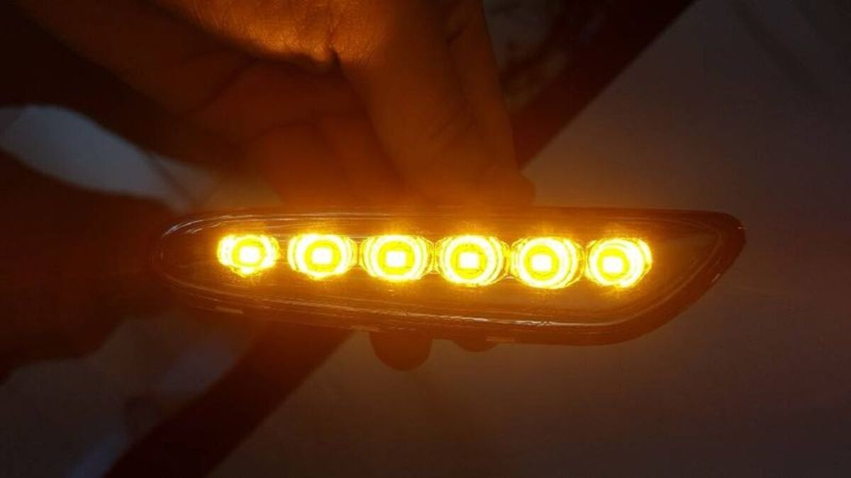 E90.E92.X1.E46 LED 晶鑽殼 前 側燈 葉子板燈