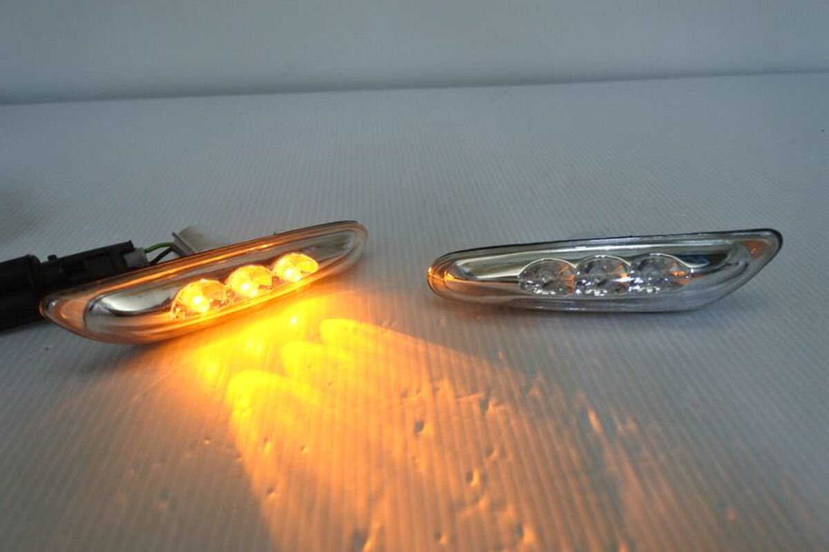 2005-2012 E90 E92 X1 02-05 E46 LED晶鑽殼 側燈