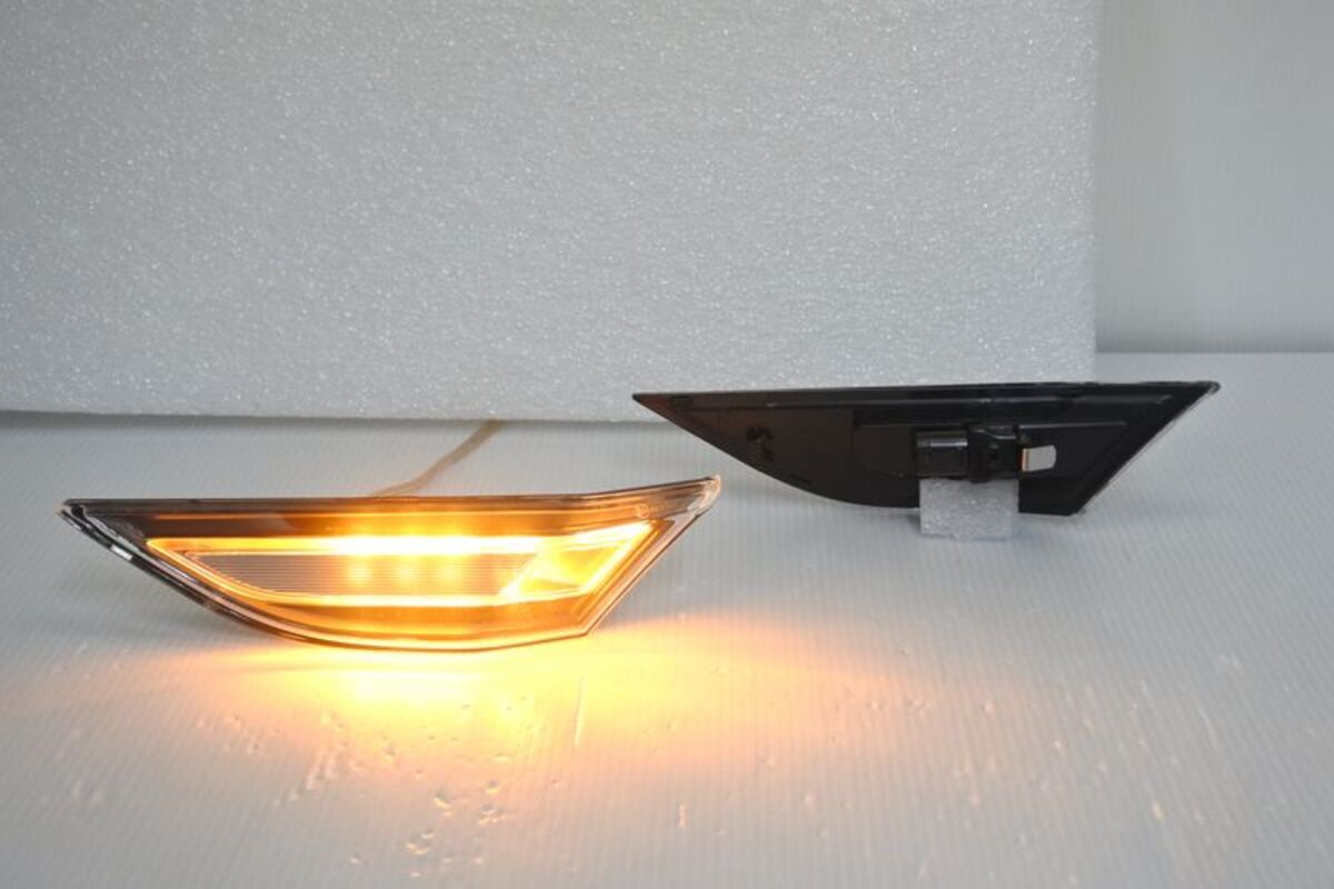 保時捷 CARRERA.BOXSTER.CAYMAN.TURBO 911 981 991 718 LED 側燈