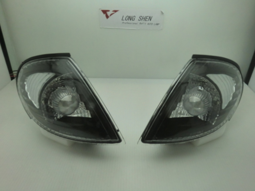 2000/05-2003/04 SENTRA 180 N16 黑框 角燈 (缺貨)