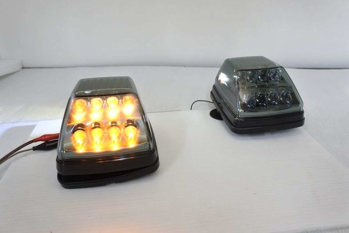 2009/05-2018/05 W463 G-CLASS LED燻黑 方向燈
