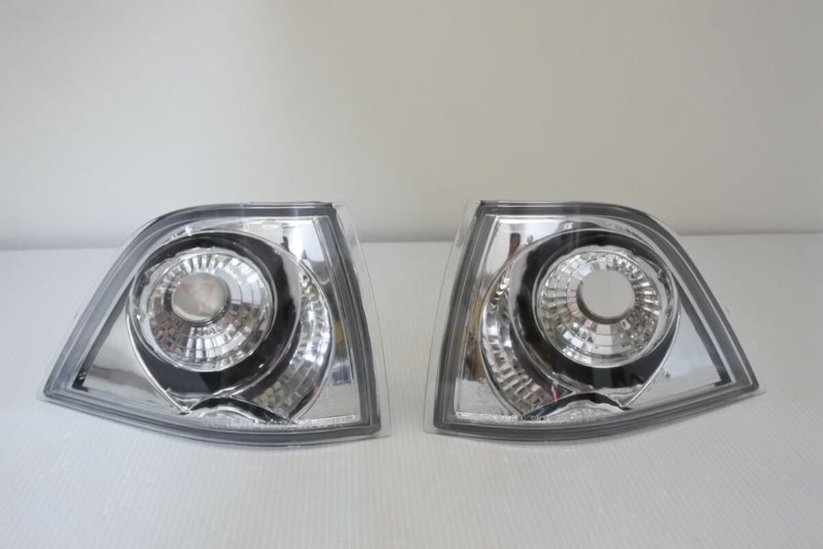 1991-1998 E36 2門 晶鑽 角燈