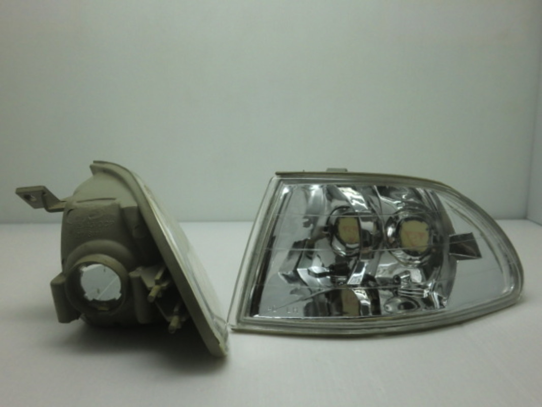 1992-1995 五代喜美 K6 4門 透明 角燈