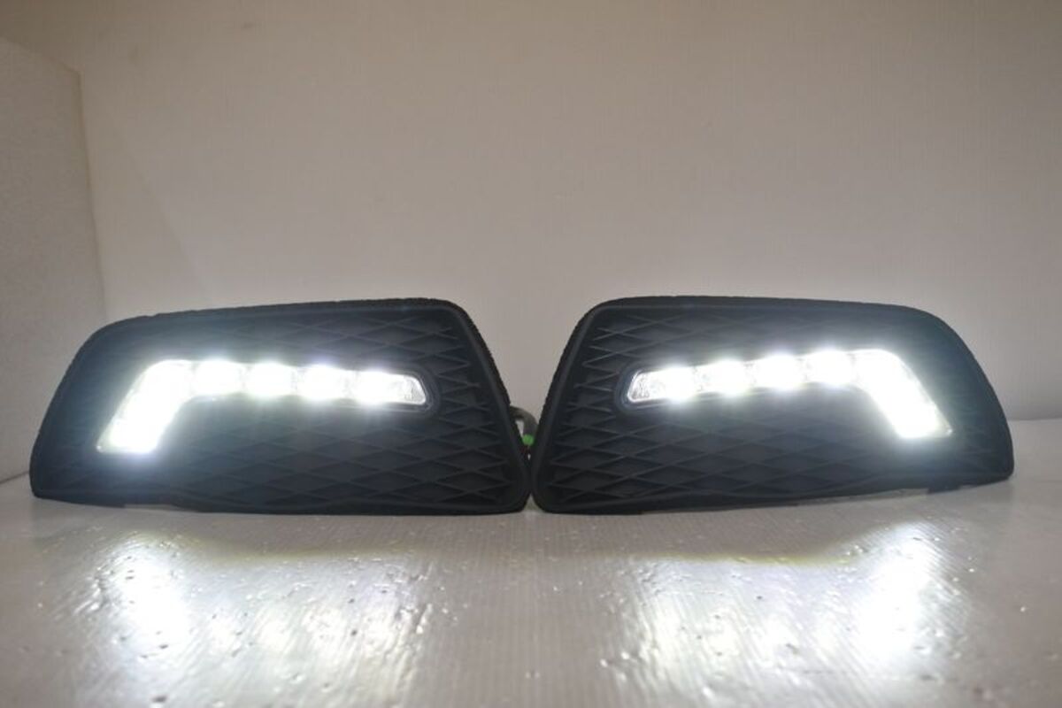 2007-2011/03 W204 LED 專用L型 日行燈 全亮 減亮 全滅