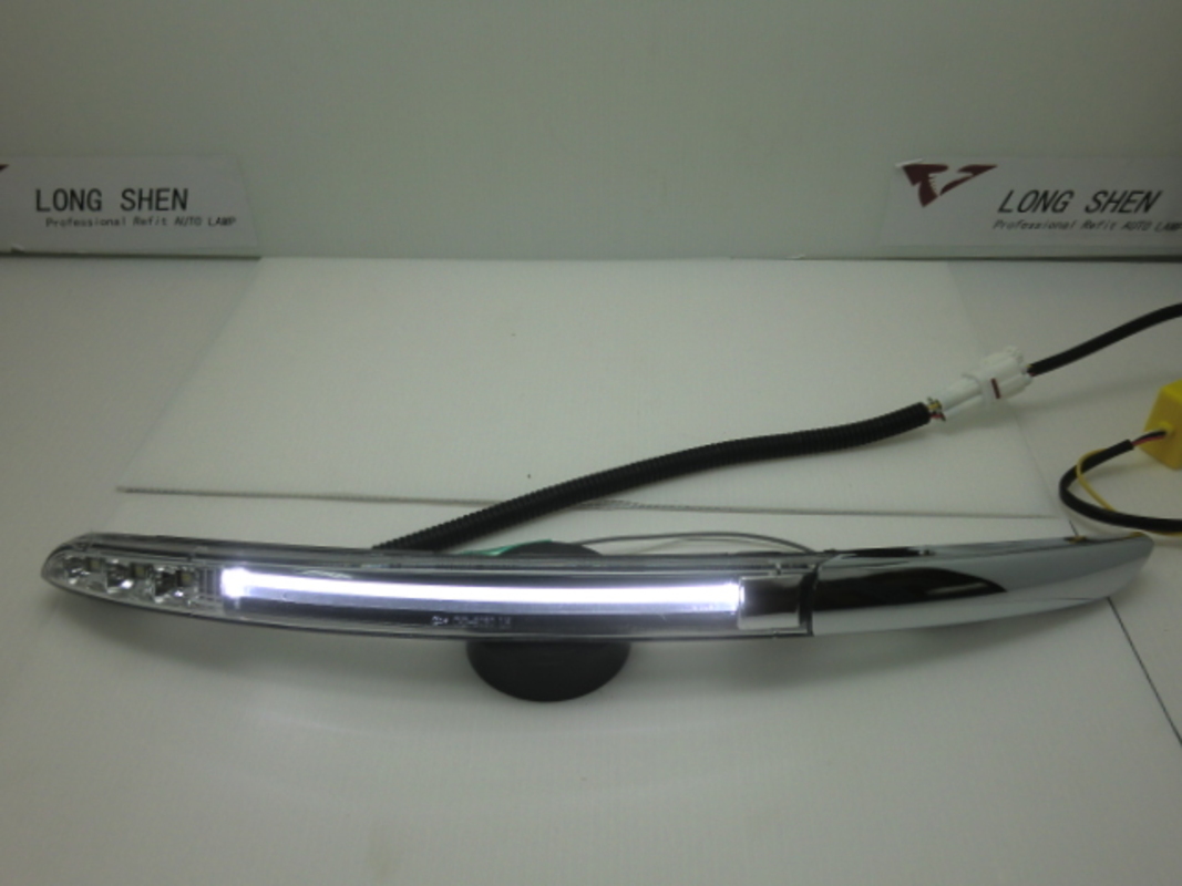 2009/05-2018 TEANA J32 LED 日行燈 (台規版本.缺貨)