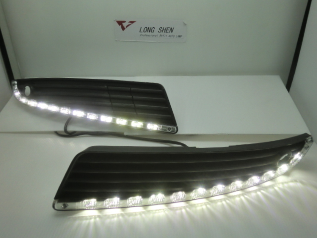 2010-2013/08 納智捷 U7 LED 日行燈 正廠