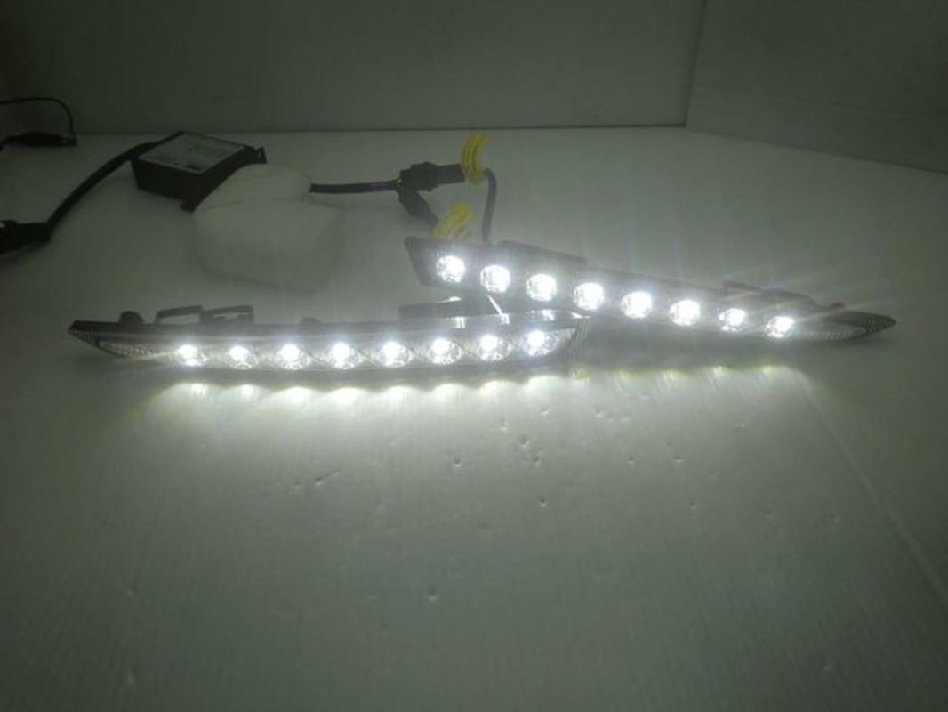 2013-2016/10 KUGA LED 大燈下 日行燈
