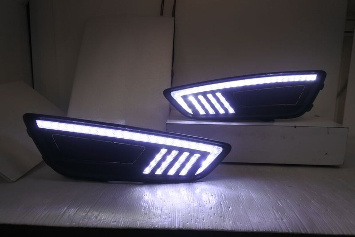 2015/11-2019/01 FOCUS MK 3.5 LED雙色光柱條款 日行燈 方向燈