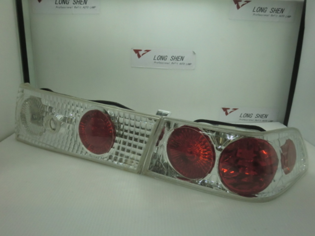 2000-2001 CAMRY 晶鑽紅心圓 尾燈 (缺貨)