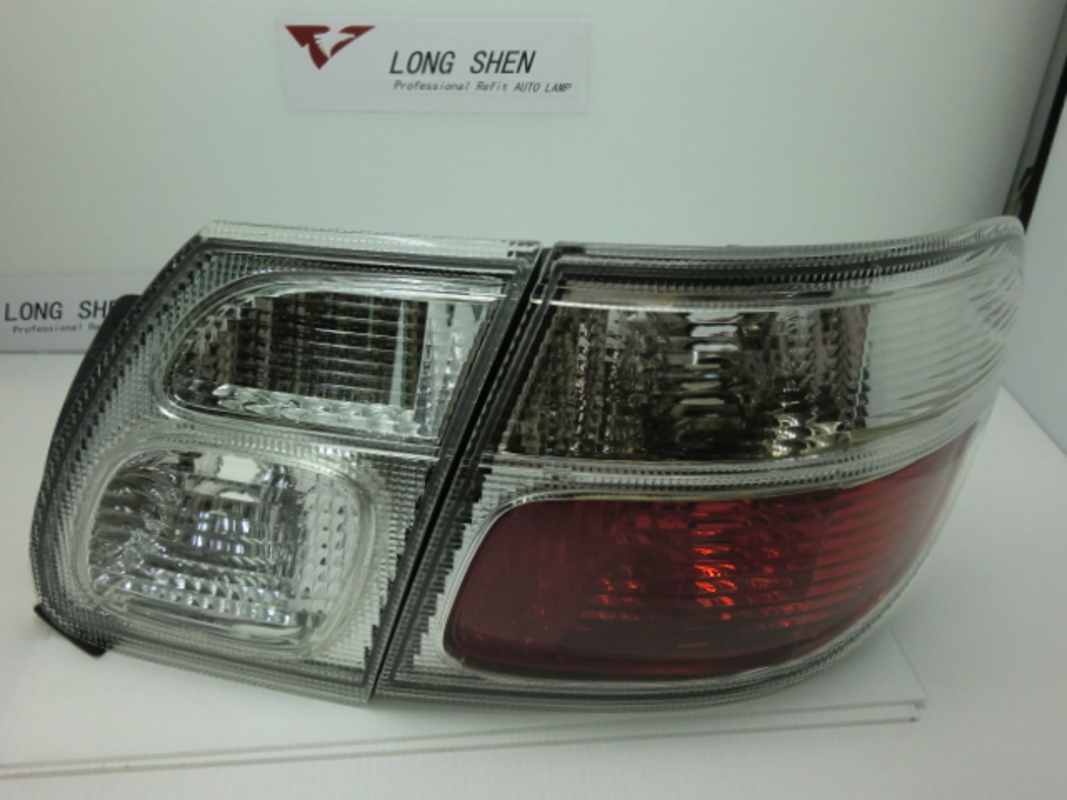2000/05-2003/04 SENTRA 180 泰規版紅白 尾燈 (缺貨)