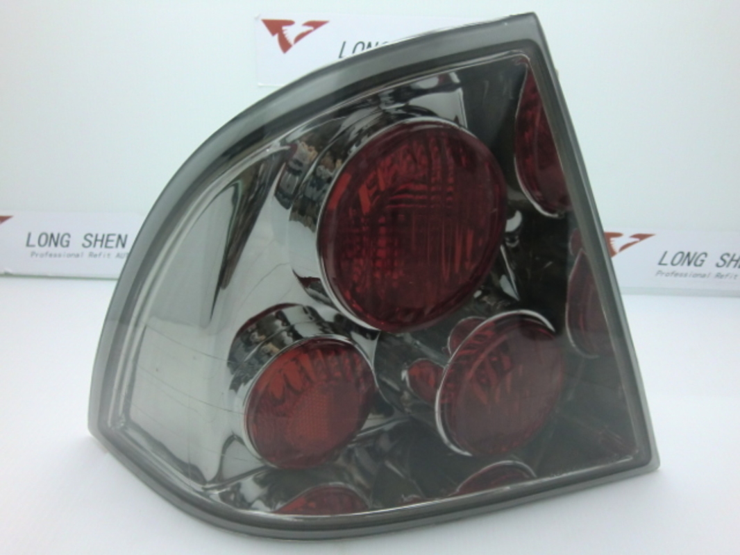 2000-2008 TIERRA LS RS 淡黑 尾燈 (停產)