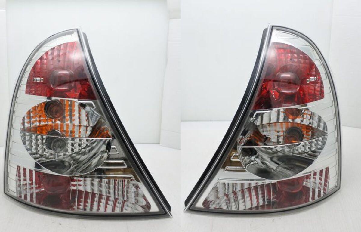 2001-2004 CLIO 5門 晶鑽 尾燈