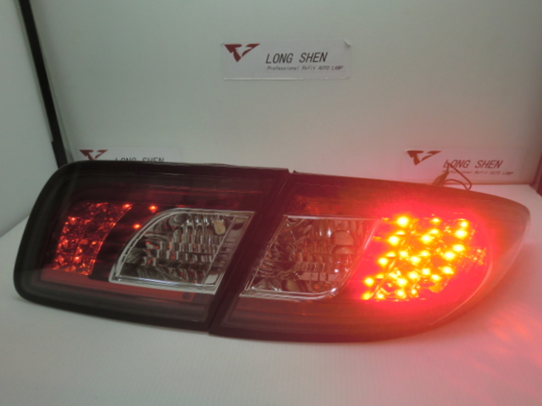 2002/09-2007 MAZDA 6 4門 LED升級新款樣式 黑底透明殼 尾燈