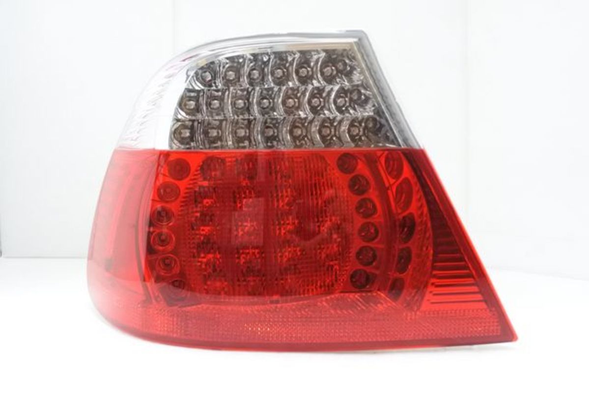 2003-2006 E46 2門 LED尾燈 正廠件