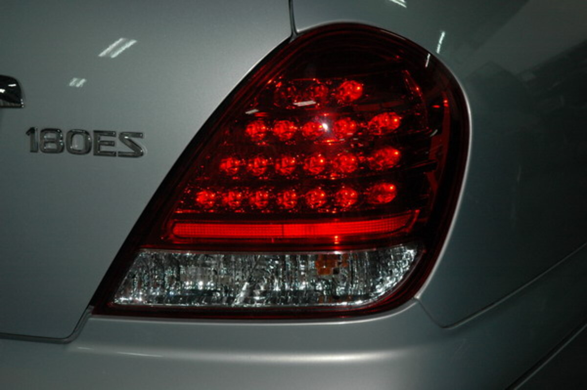 2003/05-2006 SENTRA M1 LED 晶鑽紅白 尾燈 (缺貨)