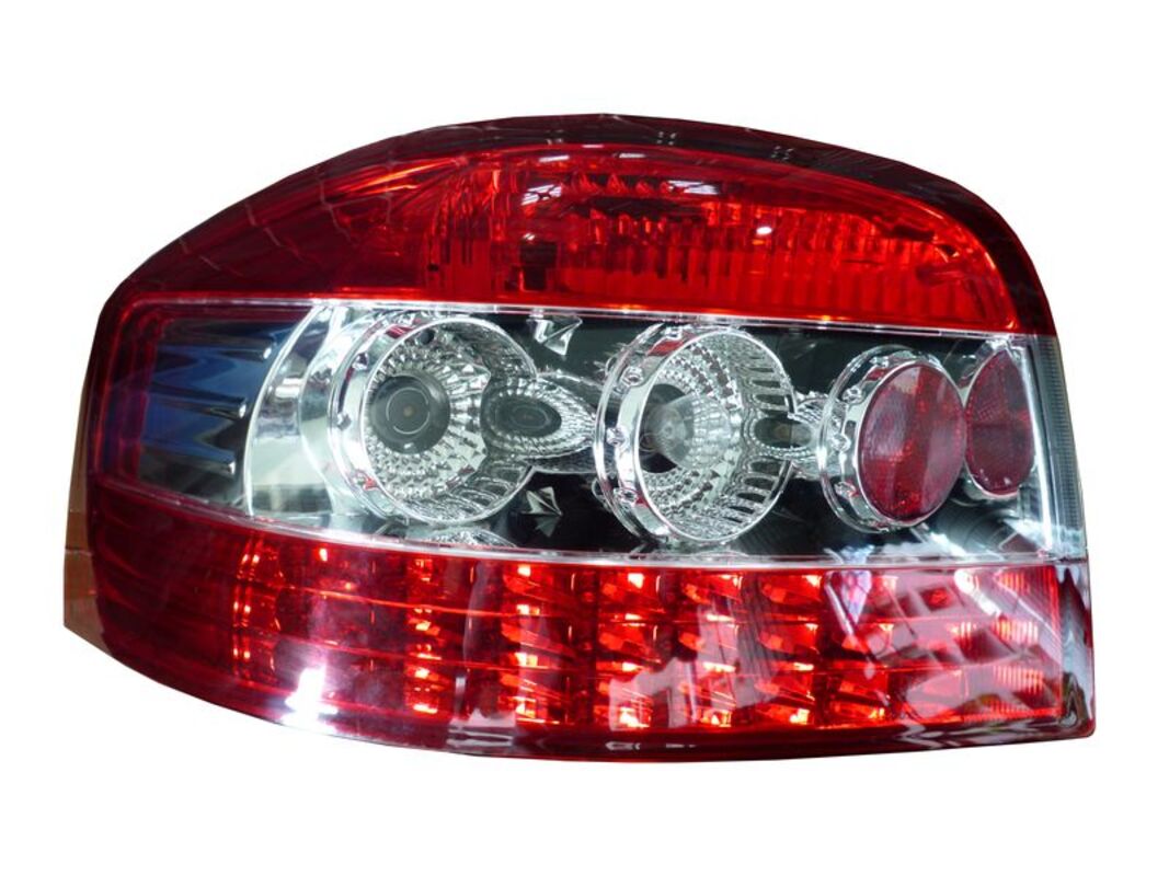 2005-2008 奧迪 A3 LED 3門 晶鑽紅白 尾燈