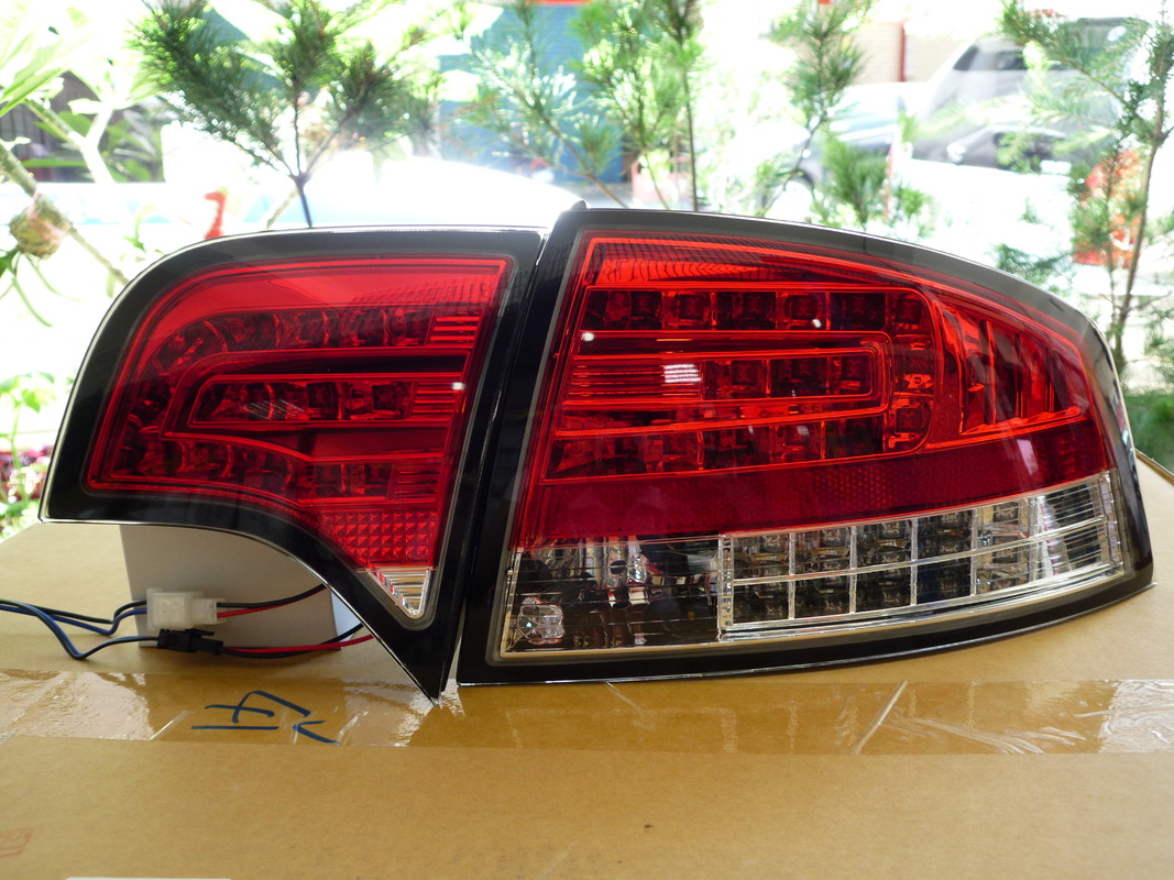 2005-2008 奧迪 A4 LED 4門 晶鑽紅白尾燈  LED方向燈