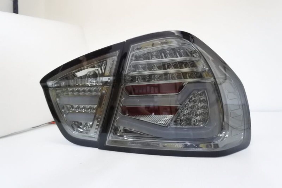 2005-2008 E90 4門 LED火炬式燻黑 尾燈 LED方向燈